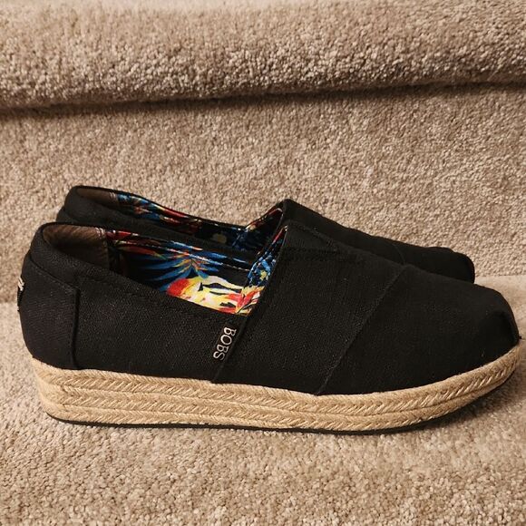 Bobs by Skechers Black Espadrille Slip-On Shoes Tropical Interior Size 9.5 - Picture 1 of 10